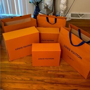 Three Louis Vuitton & Gucci original bags & boxes no tears or rips